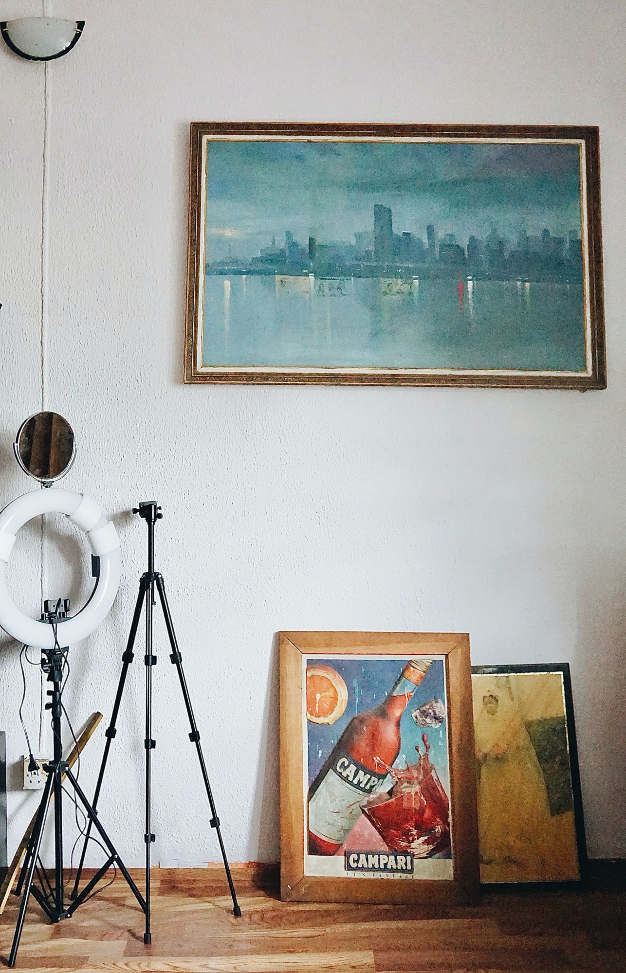 Earlier than & After – Setting Up My Dwelling Workplace In A Small Area.