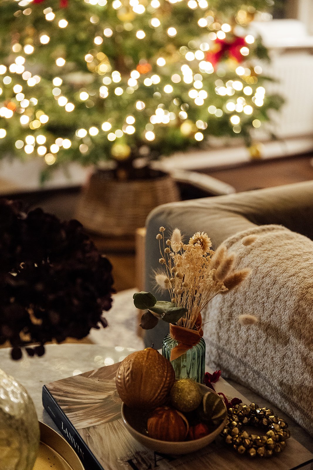 Christmas Decorations Residence Tour