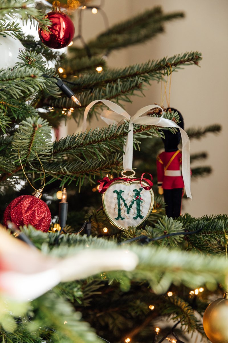 Christmas Decorations Dwelling Tour