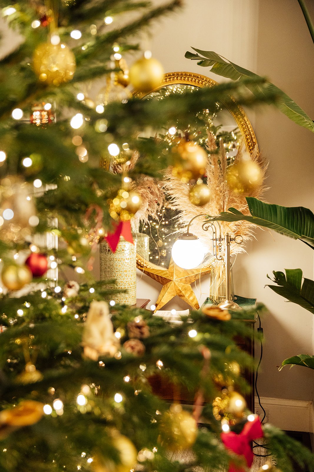 Christmas Decorations Residence Tour