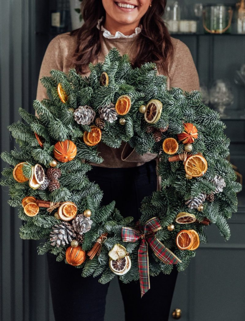 Christmas Decorations Dwelling Tour