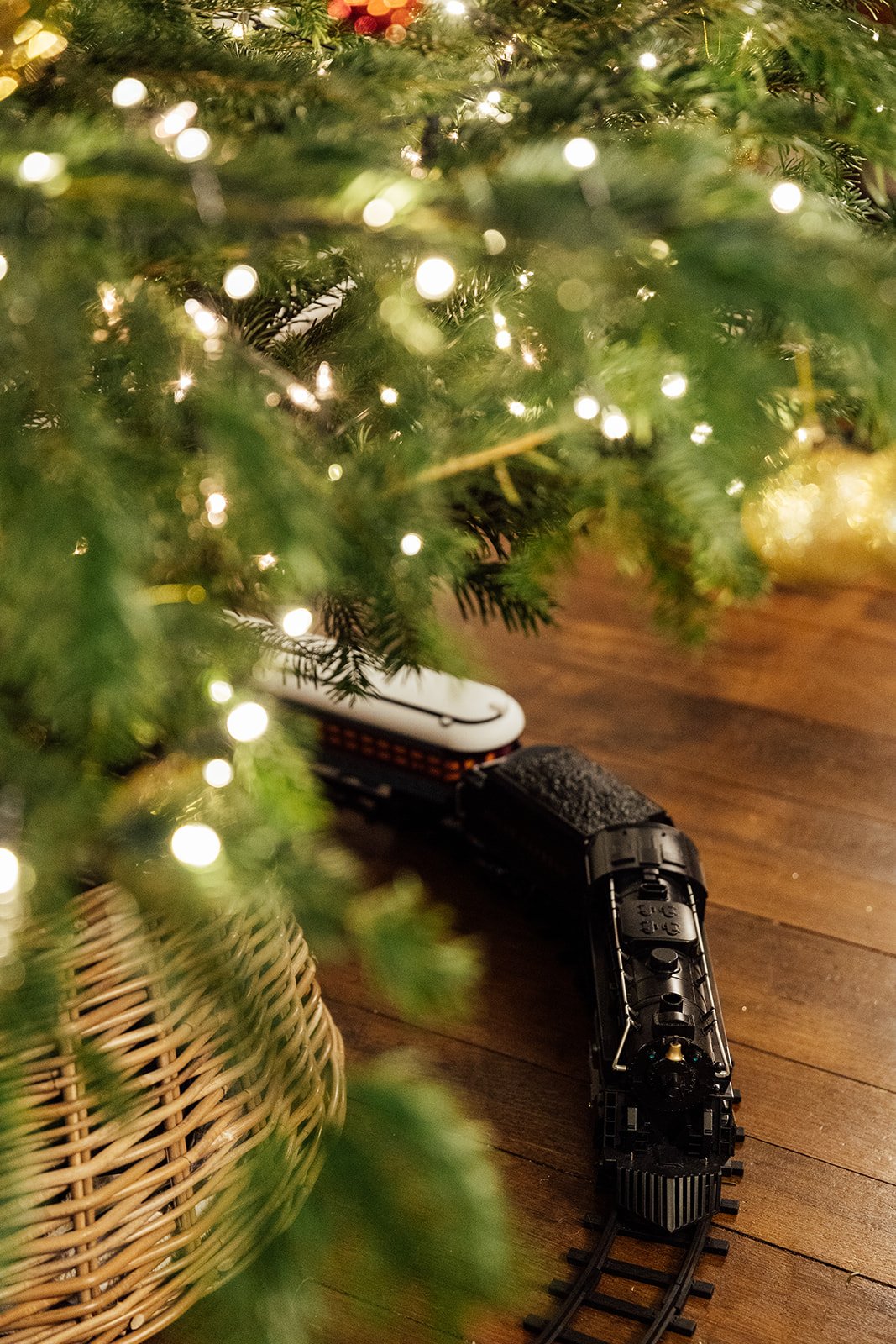 Christmas Decorations Residence Tour