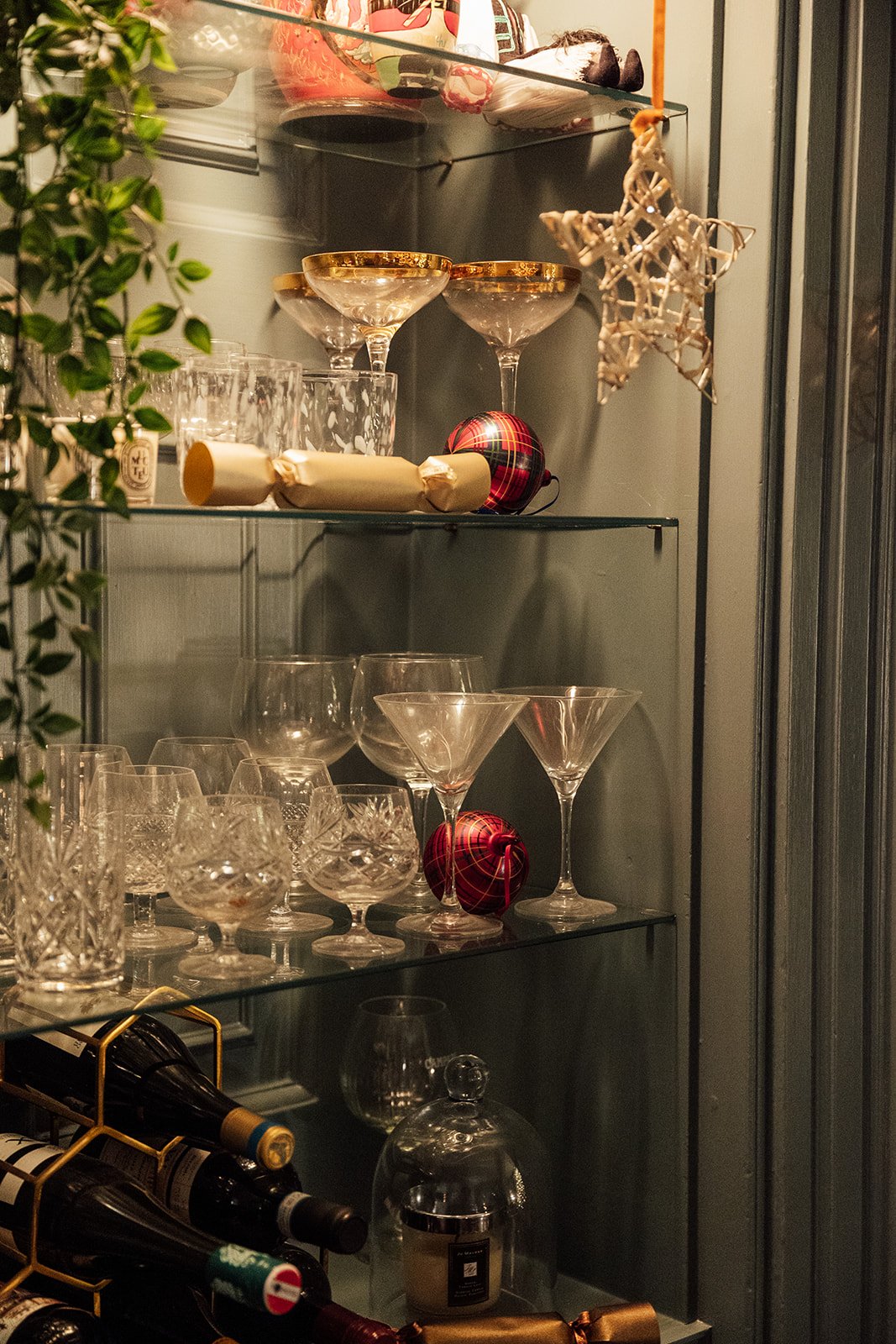 Christmas Decorations Residence Tour