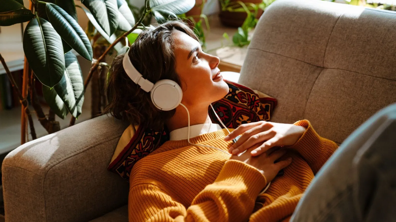 25 Emotional Songs for When You Actually Want a Good Cry